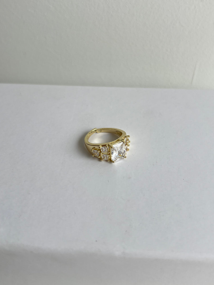 Majestic Ring