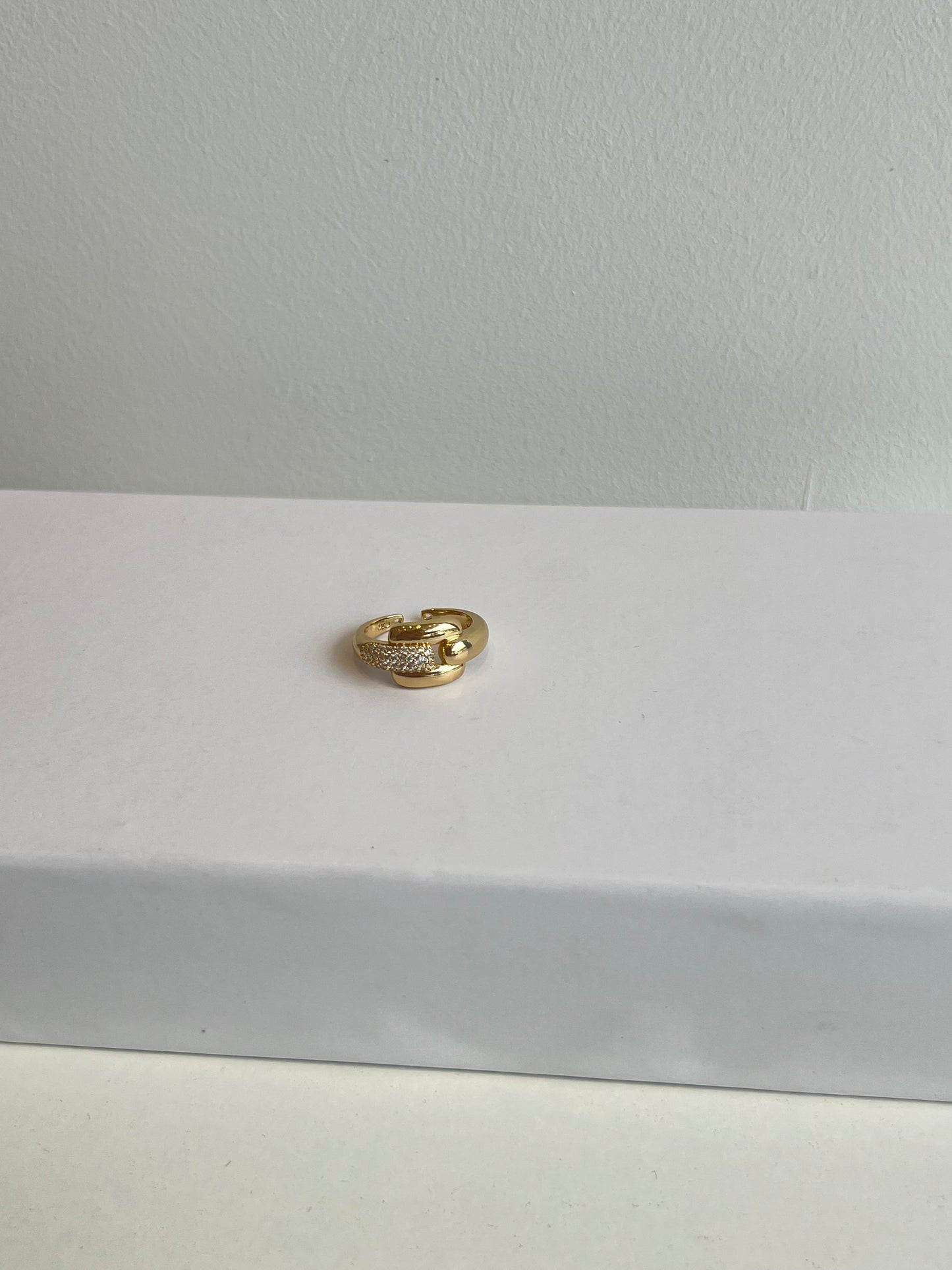 Interlock Ring