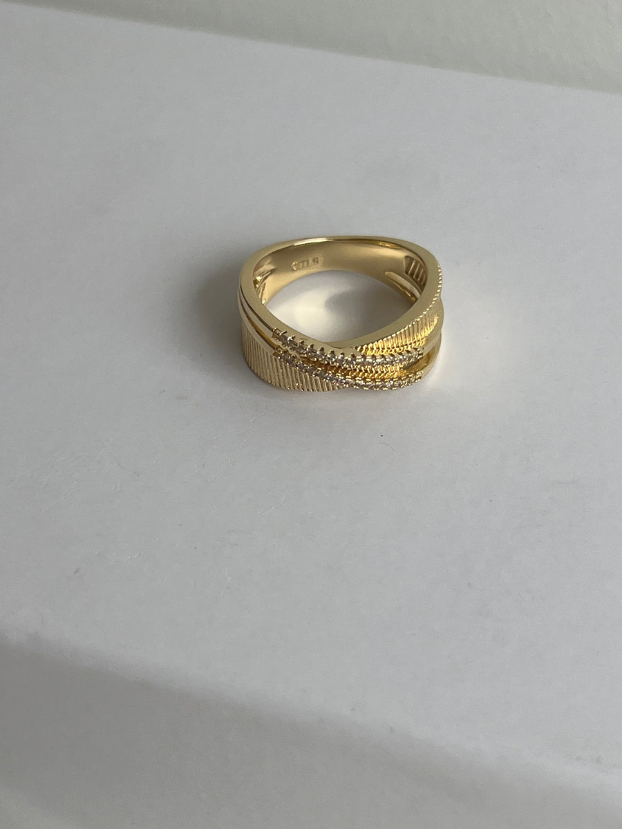 Sculpted Ring
