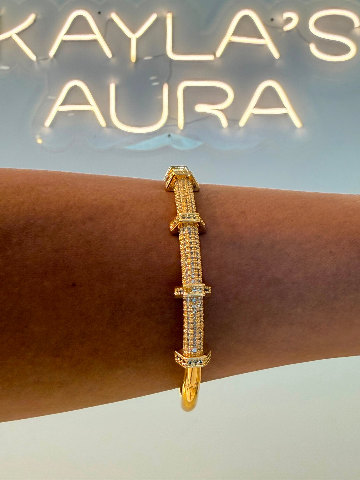 Aura Spike Bracelet