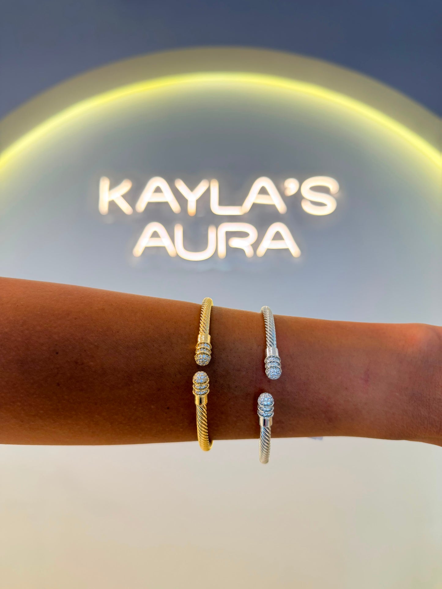 Aura Twist Bracelet