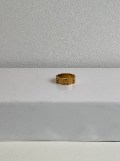Iconic Ring