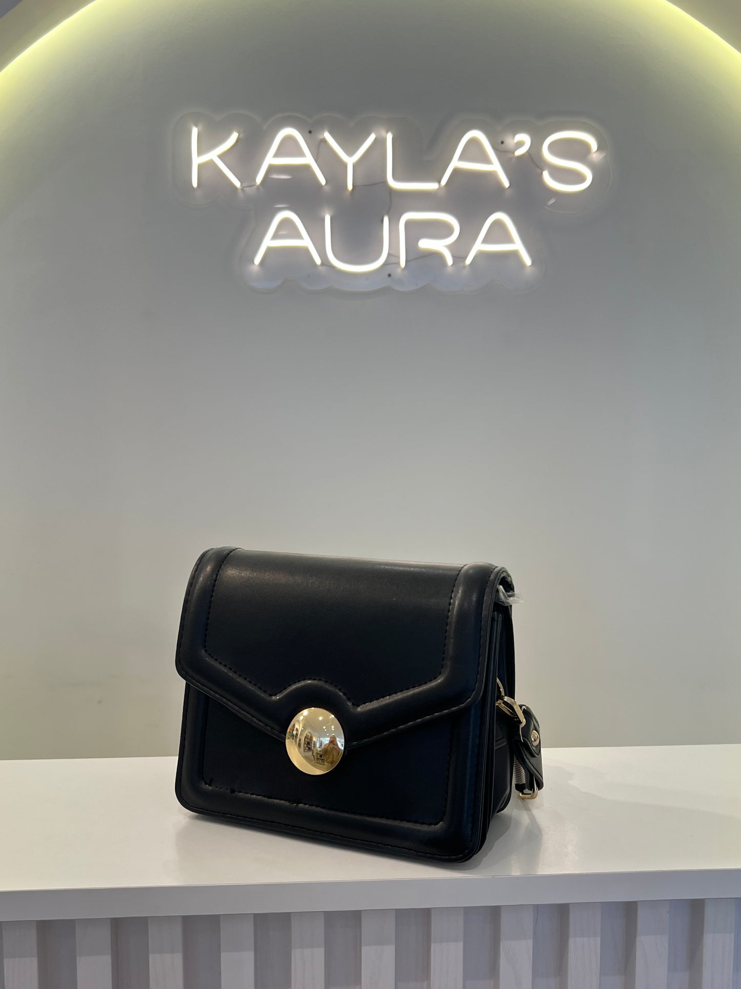 The Minimalist Black Crossbody