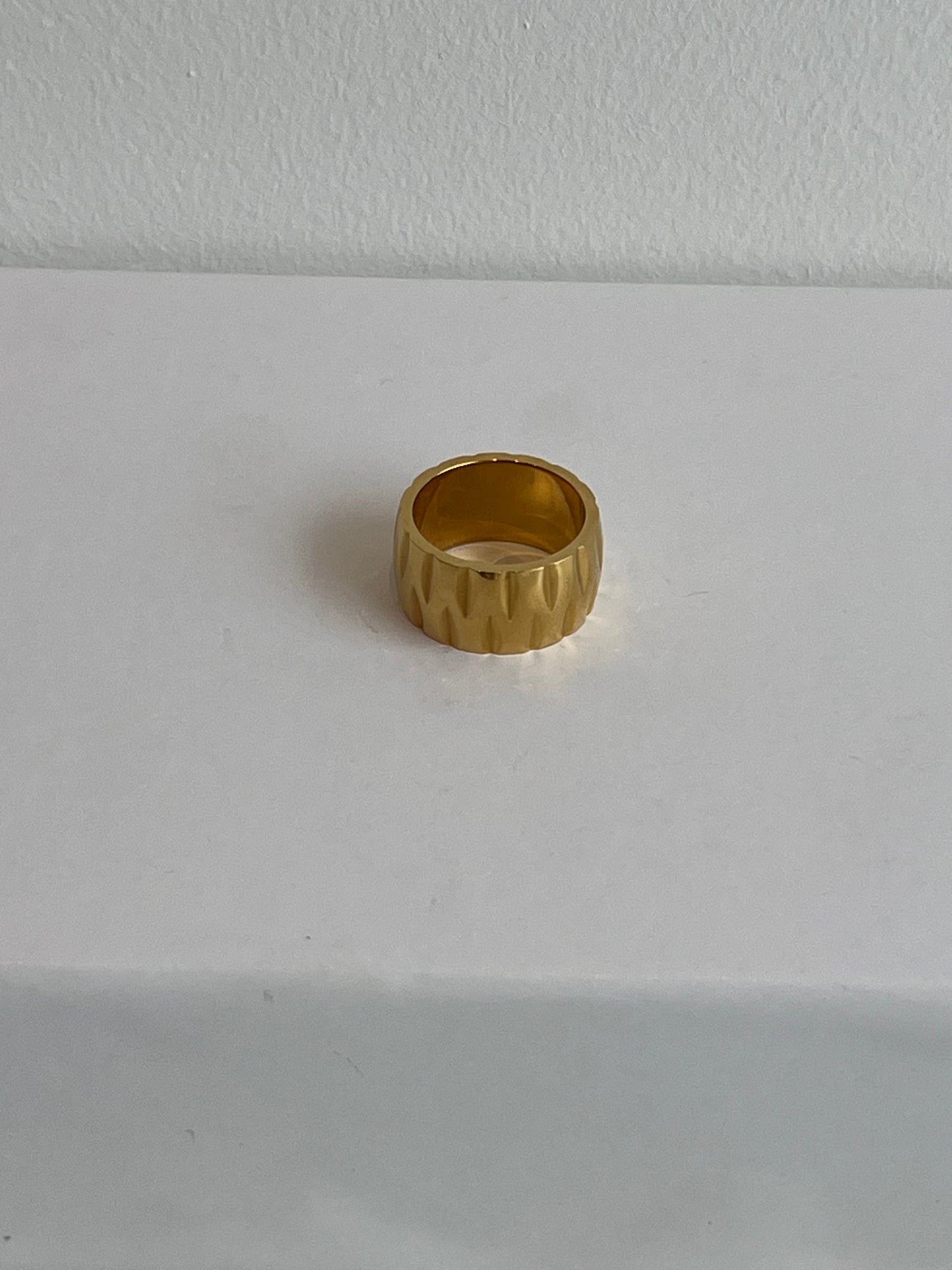 Majesty Ring