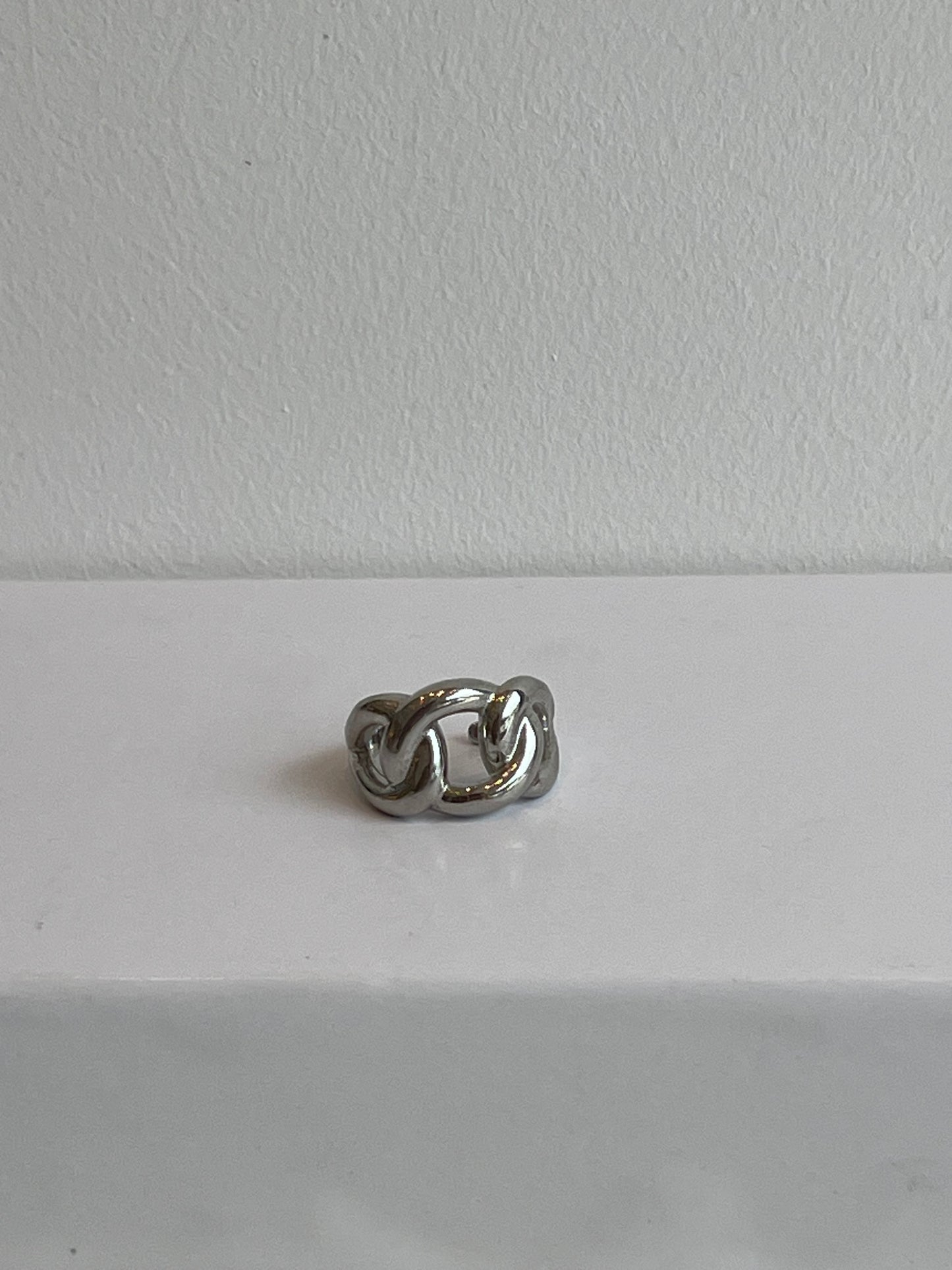 Valor Ring