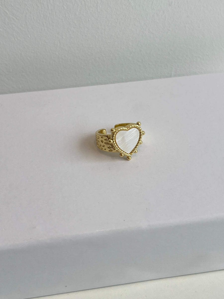 Amour Ring