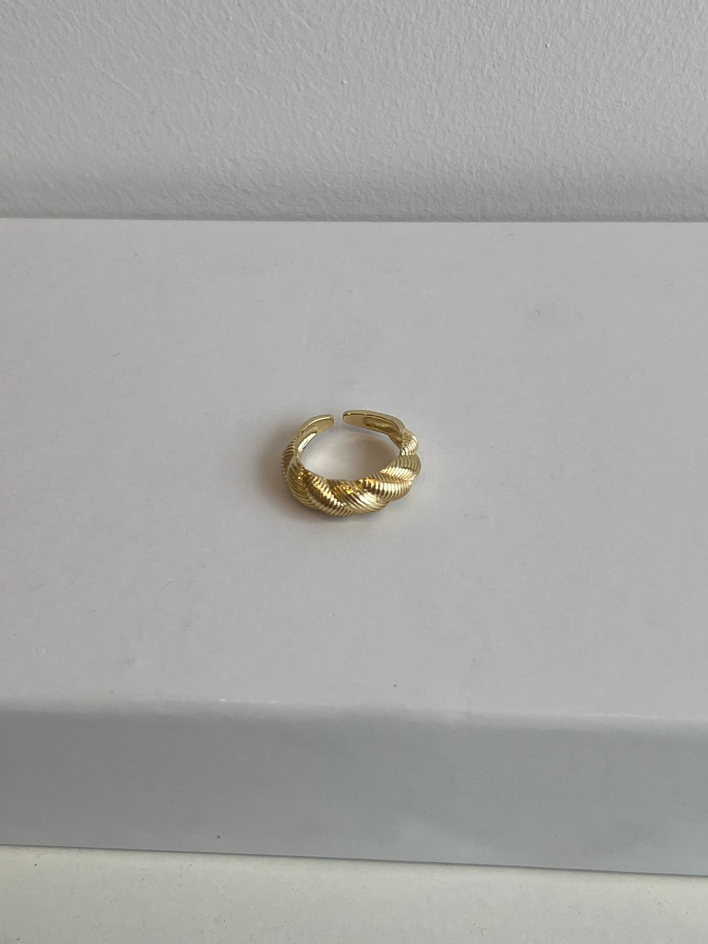 Marina Ring