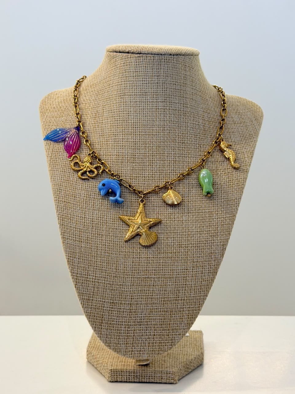 The Mermaid Cove Chain